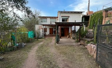 CASA EN BIALET MASSE DE DOS DORMITORIOS CON VISTA POSTAL Y PILETA