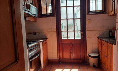 ALQUILER Casa  5 AMBIENTES   Centro de Lujan