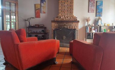 ALQUILER Casa  5 AMBIENTES   Centro de Lujan