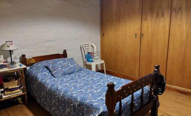 ALQUILER Casa  5 AMBIENTES   Centro de Lujan