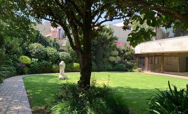 BOSQUES DE LAS LOMAS RENTA CASA CON JARDÍN Y ALBERCA CERCA DEL PARQUE JACARANDAS
