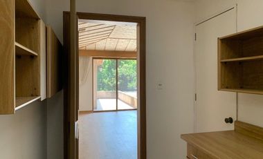 BOSQUES DE LAS LOMAS RENTA CASA CON JARDÍN Y ALBERCA CERCA DEL PARQUE JACARANDAS