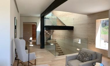 BOSQUE REAL RENTA CASA CON JARDÍN, TERRAZA Y VISTA AL CAMPO DE GOLF