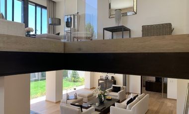 BOSQUE REAL RENTA CASA CON JARDÍN, TERRAZA Y VISTA AL CAMPO DE GOLF