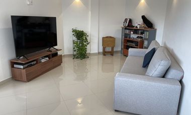 Venta de casa en la 6ta Secc. de Lomas Verdes con acabados de lujo y gran vista