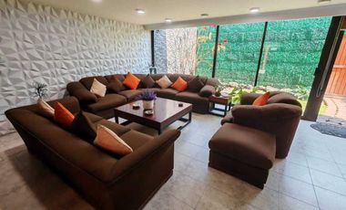 En Venta ¡La casa ideal para tu familia en la Col. Militar Marte, CDMX!  CC