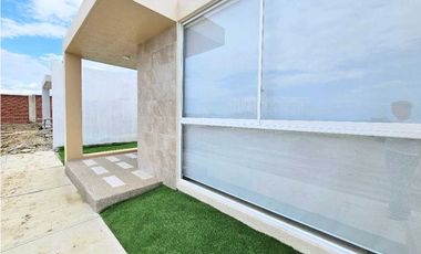 Vendo casa de una planta. Urb Punta Arrecife, entre Manta y Jaramijo