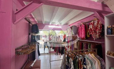 LOCAL EN VENTA CENTRO COMERCIAL SURICENTRO | 9025