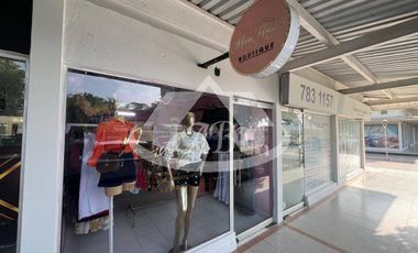 LOCAL EN VENTA CENTRO COMERCIAL SURICENTRO | 9025