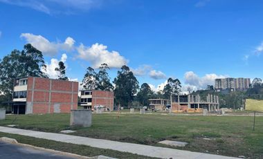 Vendo Lote En Unidad Cerrada En Marinilla Sector Alcaravanes Precio De Oportunidad