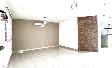 Casa en venta en Cerradas de Anáhuac, Sector Contemporáneo