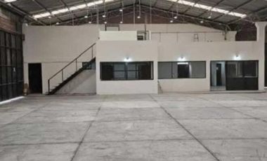 VENTA/RENTA DE BODEGA EN TOLUCA MUY CERCA DE LA TERMINAL DE CAMIONES