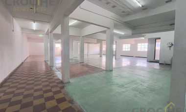 Local en Renta en Xalapa Veracruz Zona Centro ubicación esquina segunda planta