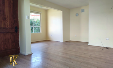 Casa nueva en venta, a pasos de la autopista.