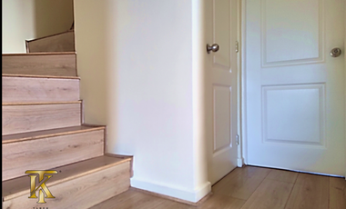 Casa nueva en venta, a pasos de la autopista.