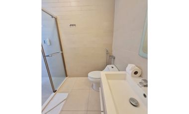 SE ALQUILA APARTAMENTO AMOBLADO PH WATERS EN AVENIDA BALBOA