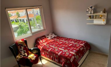 VENDO CASA EN QUINTAS DE VERSALLES EN COSTA SUR