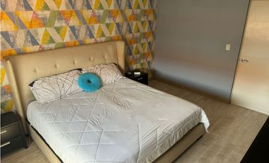 VENDO CASA EN QUINTAS DE VERSALLES EN COSTA SUR