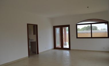 VENDO CASA EN EL DORAL COSTA SUR