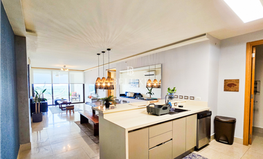 VENDO APARTAMENTO DE PLAYA EN CASAMAR, PH PERLAMAR (P)