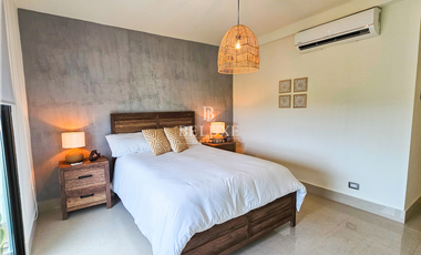 VENDO APARTAMENTO DE PLAYA EN CASAMAR, PH PERLAMAR (P)