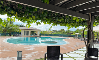 VENDO APARTAMENTO DE PLAYA EN CASAMAR, PH PERLAMAR (P)