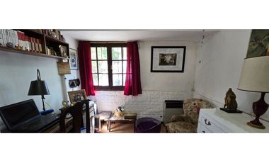 Chalet 4 Amb. + Dpto. 2 amb. (Florisbelo Acosta al 4600)