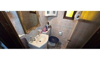 Chalet 4 Amb. + Dpto. 2 amb. (Florisbelo Acosta al 4600)