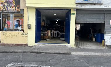 EN VENTA TERRENO CON LOCAL COMERCIAL SECTOR CENTRO DE RIOBAMBA