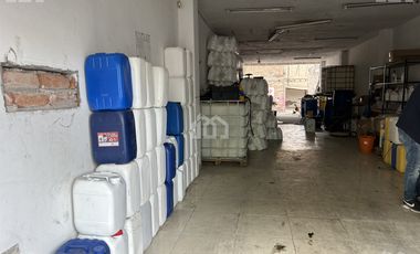 EN VENTA TERRENO CON LOCAL COMERCIAL SECTOR CENTRO DE RIOBAMBA