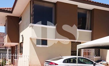 SE VENDE CASA ESQUINERA DE OFERTA