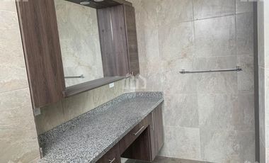 CASAS DE VENTA SECTOR 911 RIOBAMBA