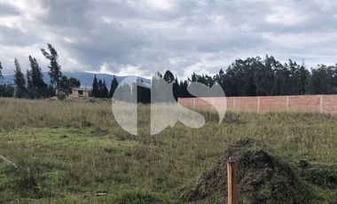 SE VENDE TERRENOS EN RIOBAMBA SECTOR CAMINOS DEL SOL