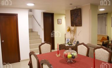 DEPARTAMENTO DUPLEX DE VENTA SECTOR LAS ACACIAS RIOBAMBA