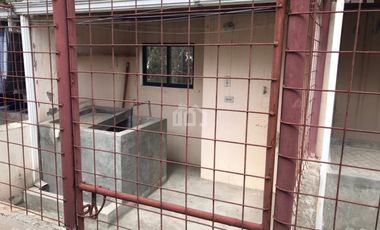 DEPARTAMENTO DUPLEX DE VENTA SECTOR LAS ACACIAS RIOBAMBA