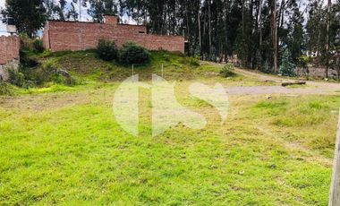 SE VENDE TERRENO CON CASA EN RIOBAMBA SECTOR QUINTUL
