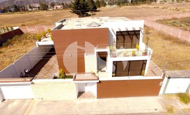 SE VENDE CASA EN RIOBAMBA