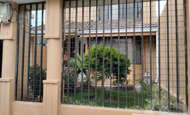 SE VENDE CASA  CON TERRENO SECTOR ECU911 RIOBAMBA