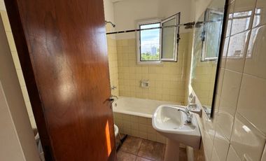 Departamento en alquiler en Wilde Centro