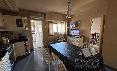Chalet en venta en Don Bosco Este