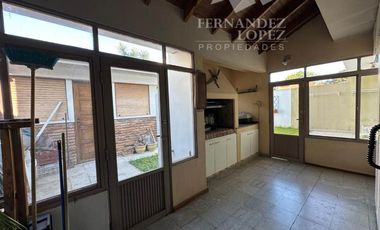 Chalet en venta en Don Bosco Este