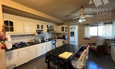 Chalet en venta en Don Bosco Este