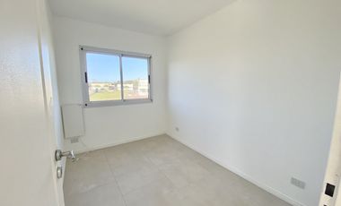 ALQUILER DE CASA EN Pilar