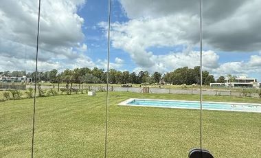 Casa en venta en Area 60