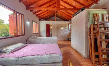 Venta casa 4 amb barrio Atlantida parque y balcon