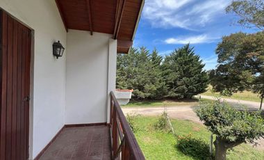Venta casa 4 amb barrio Atlantida parque y balcon