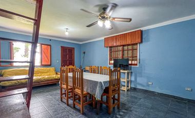 Venta casa 4 amb barrio Atlantida parque y balcon