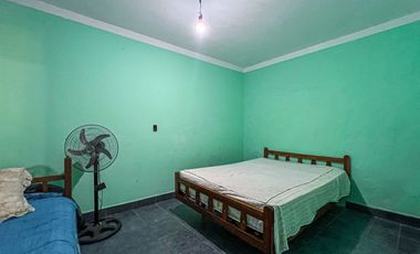 Venta casa 4 amb barrio Atlantida parque y balcon