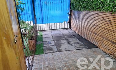 Casa en Venta en Vende Casa esquina 130 m2 3d, 1b, 1e