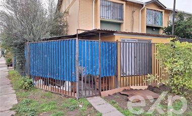 Casa en Venta en Vende Casa esquina 130 m2 3d, 1b, 1e